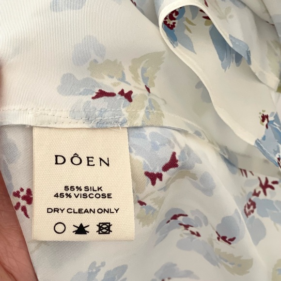 Dôen Florencia Dress in Bleu Frolicking Floral - Picture 10 of 10